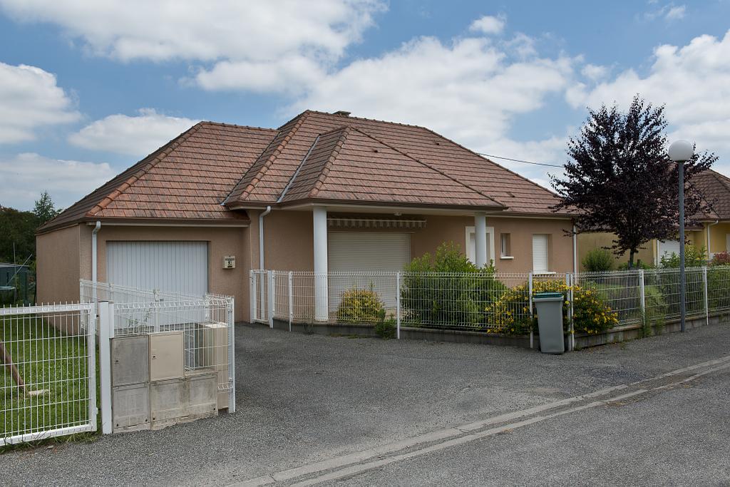 Rénovation de couverture en tuile à Sauveterre-de-Béarn par l'entreprise Nicolas